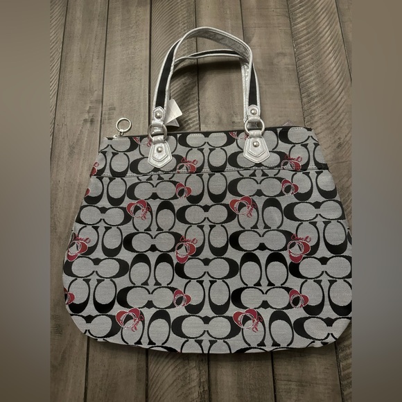 NWT Coach Rare Poppy signature glam purse - Picture 2 of 4